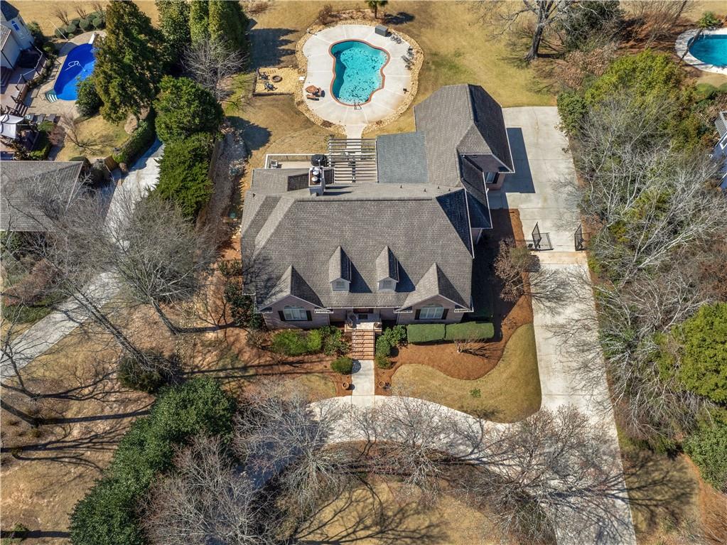 8531 N Shore Drive