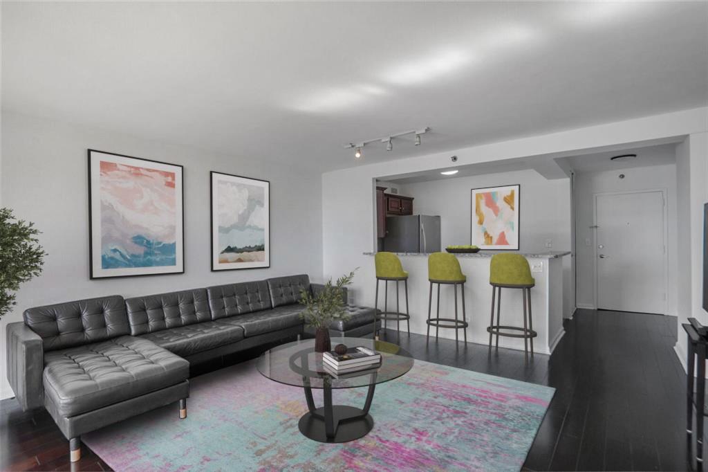 620 Peachtree Street NE 1206