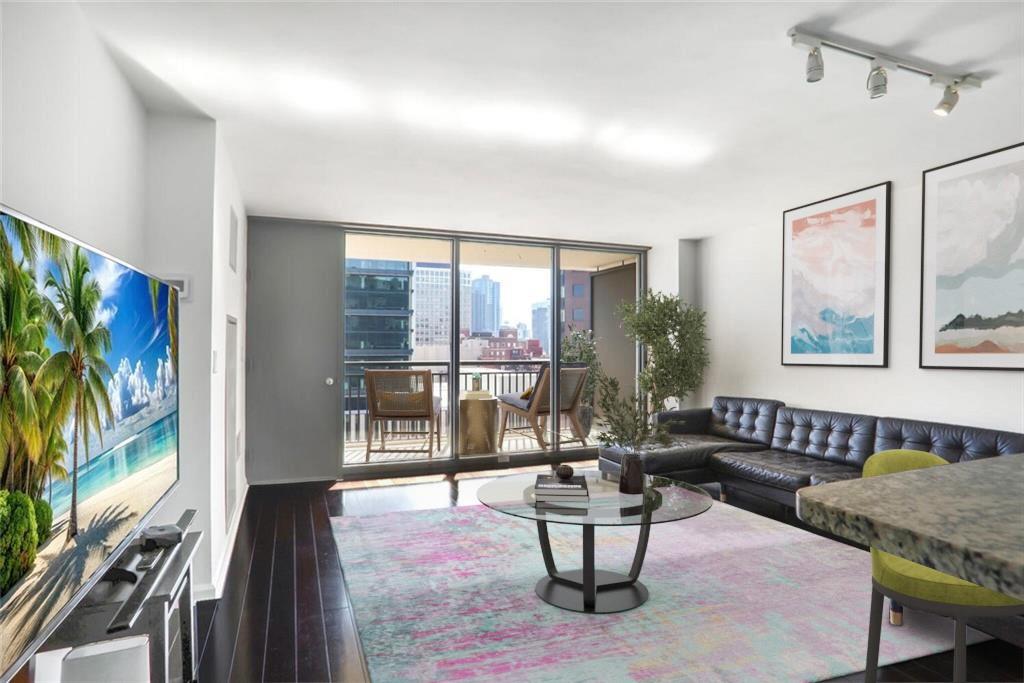 620 Peachtree Street NE 1206
