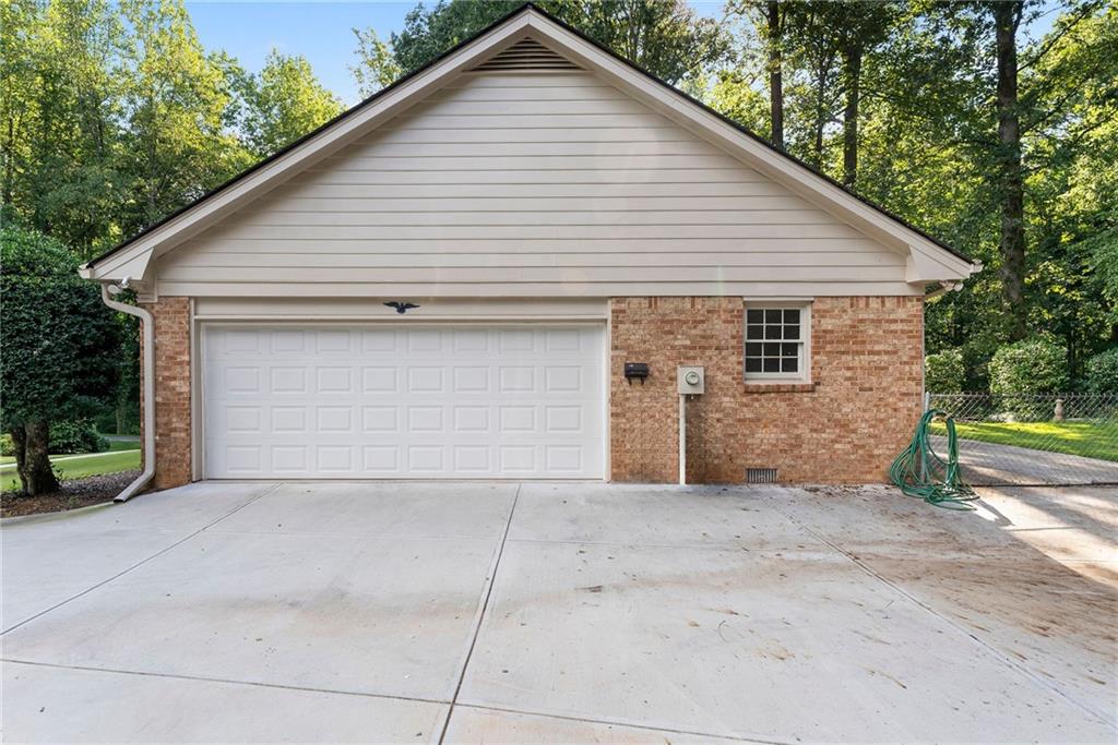 3074 Four Oaks Drive