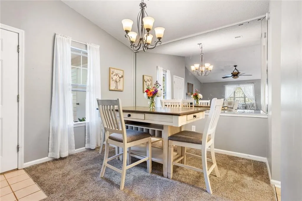 Valdosta, Georgia 31602, United States, 3 Bedrooms Bedrooms, ,2 BathroomsBathrooms,Residential,Active,250252