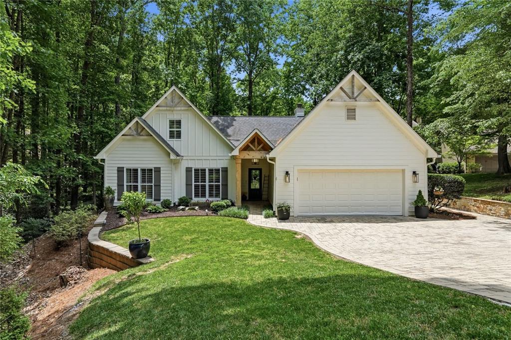 8915 Bay View Court