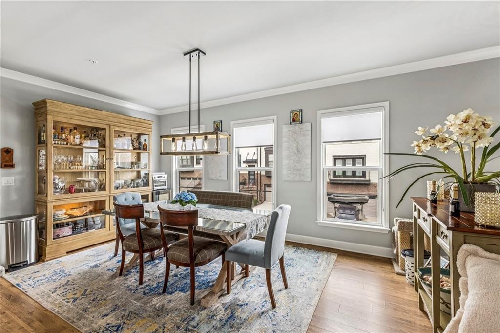 2158 Hinton Drive SE