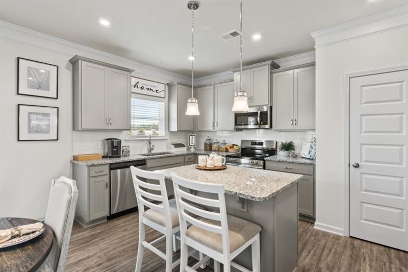 640 Blackshear Trail