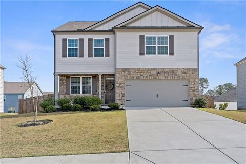 Homes For Sale - 4400 Merrigold Way<br/> Fairburn, GA 30213