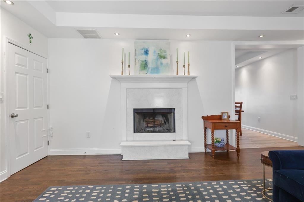 131 Holiday Street NE