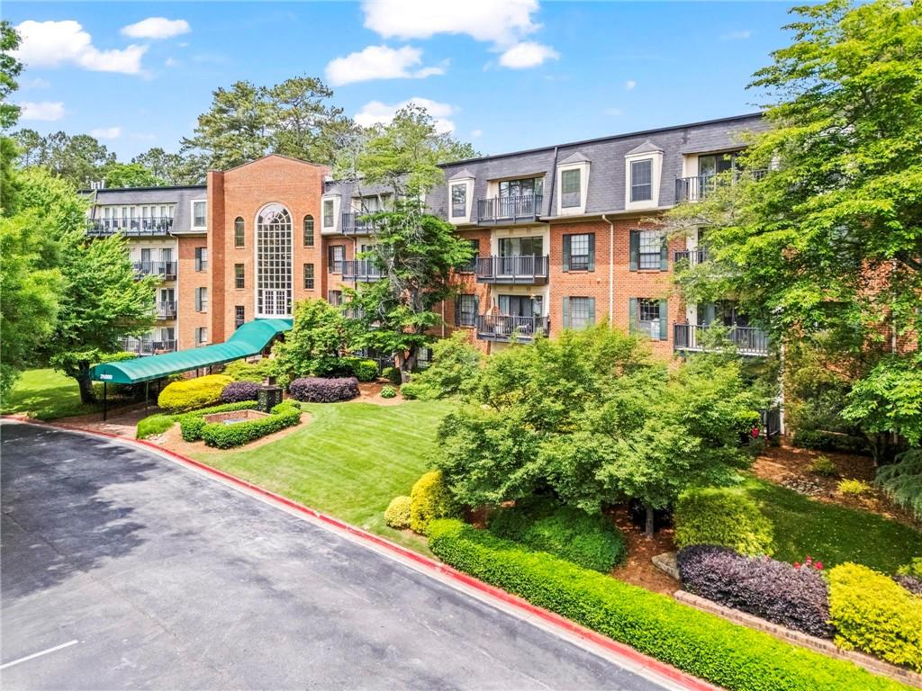 28305 Plantation Drive, Atlanta, Georgia image 2