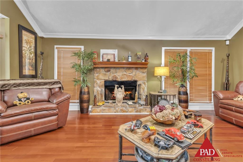 373 Presidential Drive