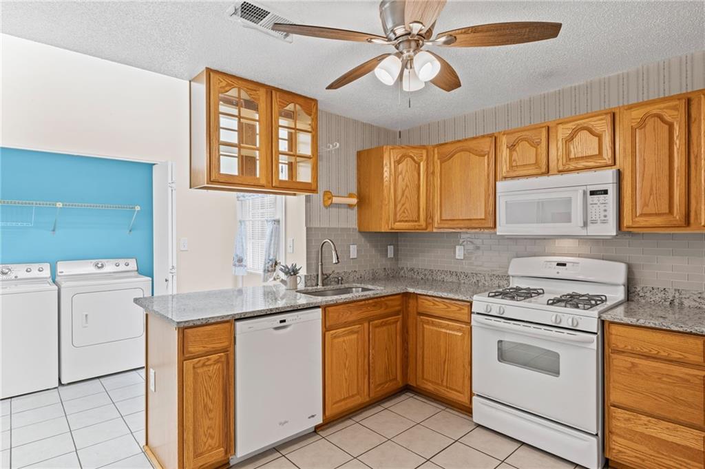 4038 Sharon Woods Drive, Powder Springs, Georgia image 15
