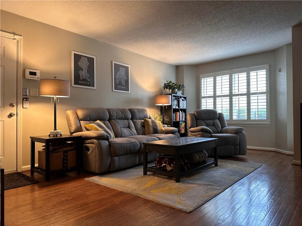 3075 Chastain Park Court NE