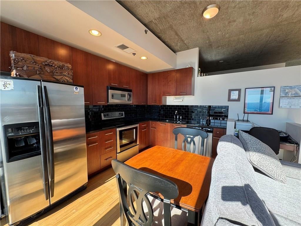 3324 Peachtree Road NE 2606