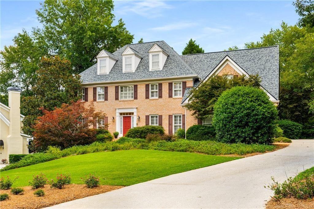 7565 Wolf Brook Drive