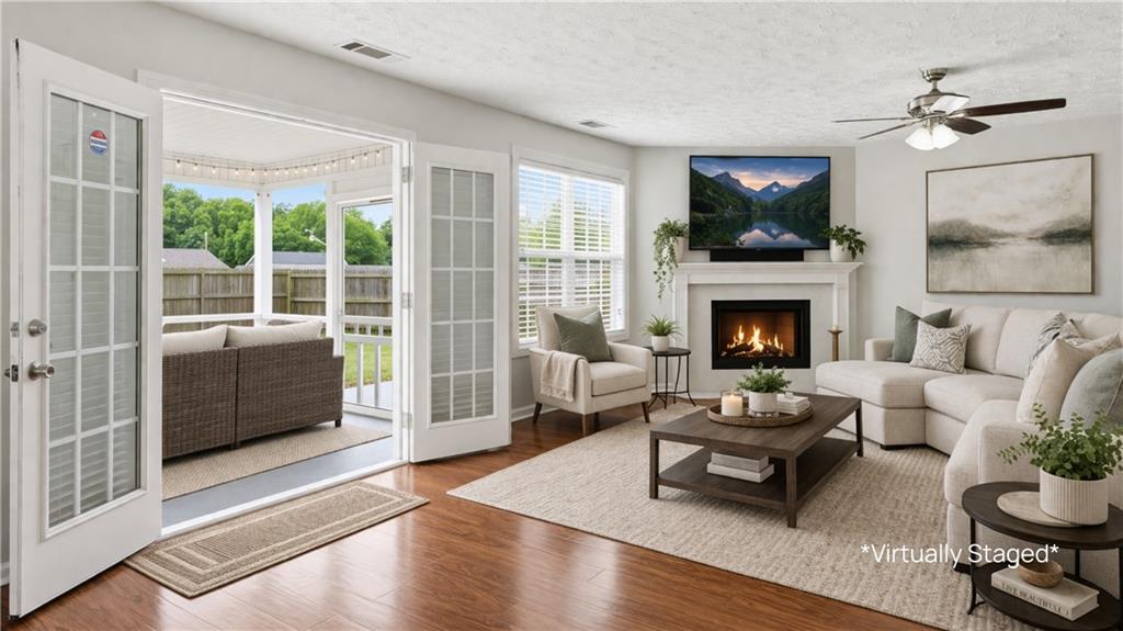 368 Shadowbrooke Circle SW