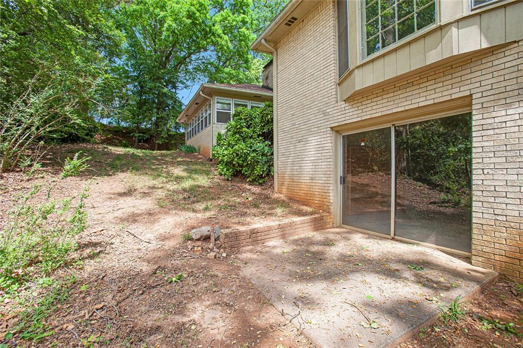 12080 Mountain Laurel Drive, Roswell, Georgia image 33
