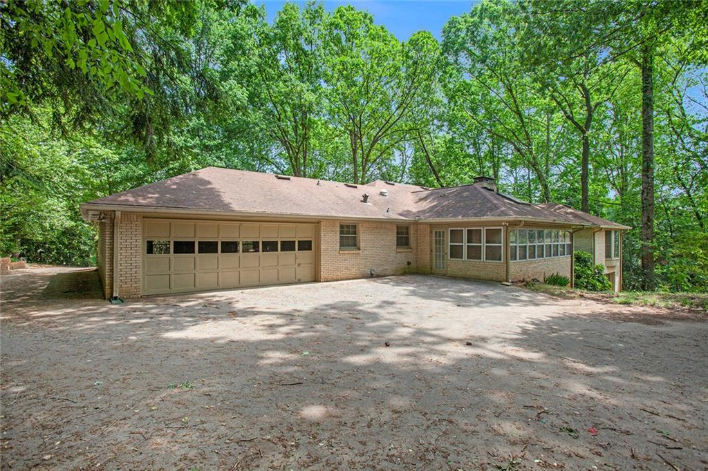 12080 Mountain Laurel Drive, Roswell, Georgia image 36