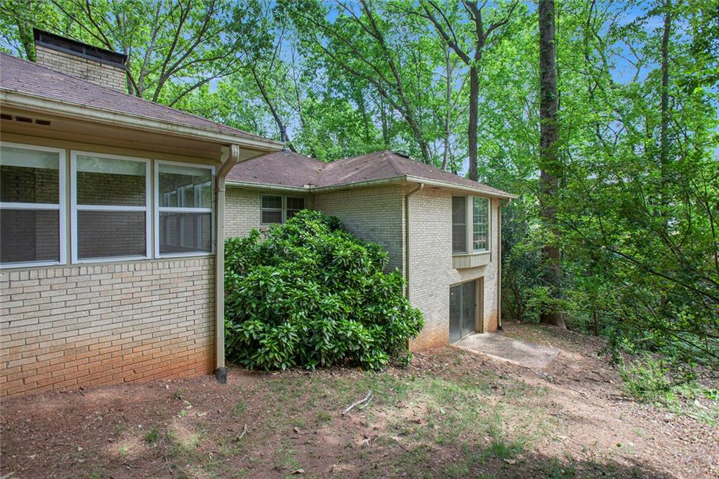 12080 Mountain Laurel Drive, Roswell, Georgia image 34