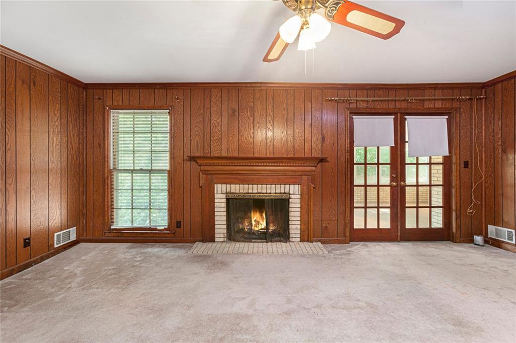 12080 Mountain Laurel Drive, Roswell, Georgia image 13