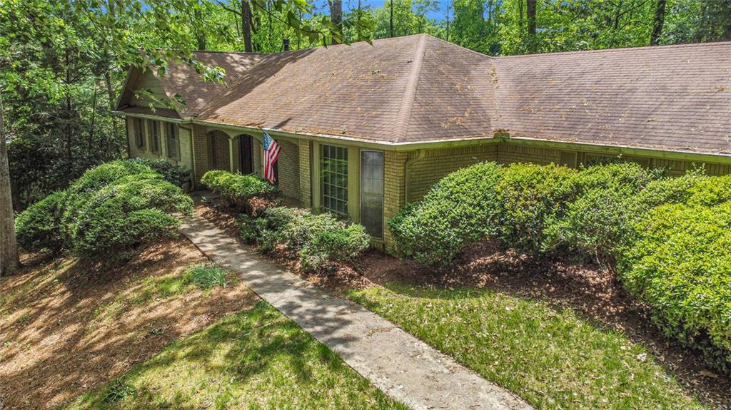 12080 Mountain Laurel Drive, Roswell, Georgia image 46