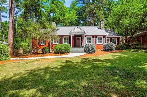 Photo of 841 W Ponce de Leon Avenue, Decatur, GA 30030 (MLS # 7756123)