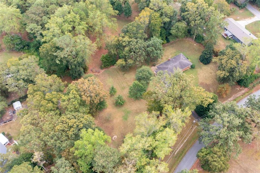 HAMMOND WOODS - Land