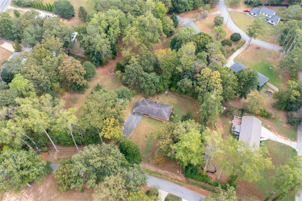 HAMMOND WOODS - Land