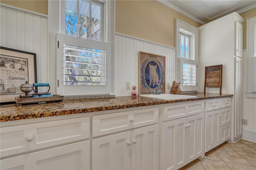 1108 E Mission Lane, Darien, Georgia image 43