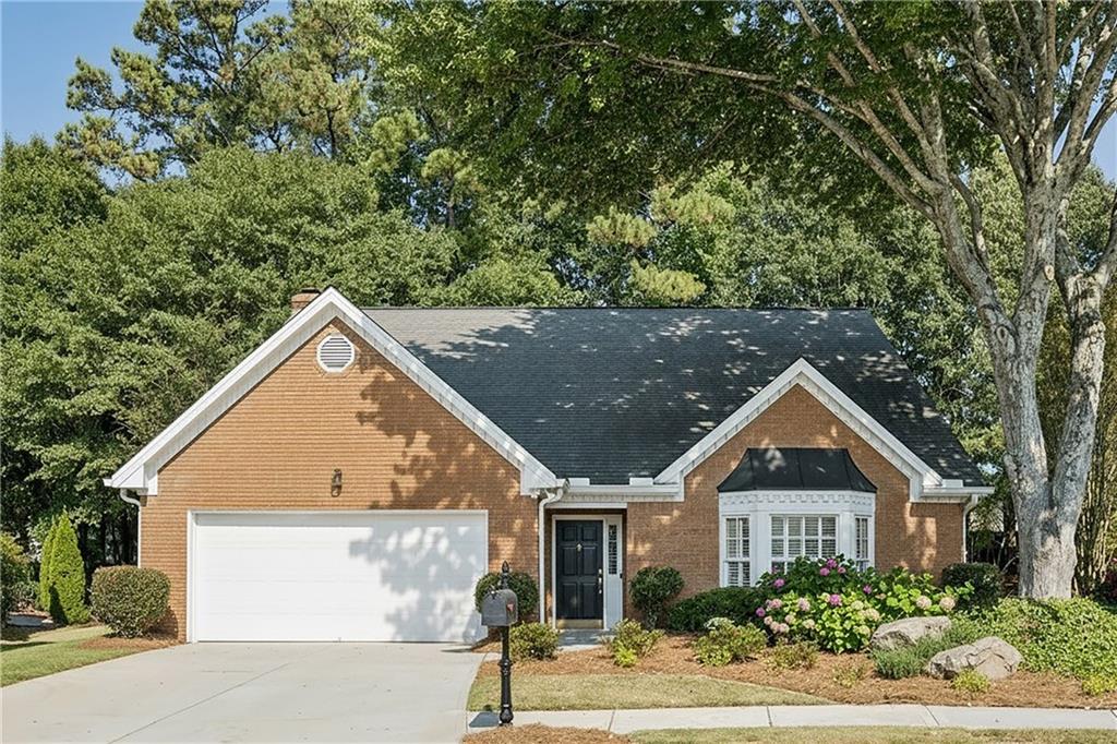 Roswell Place - Residential