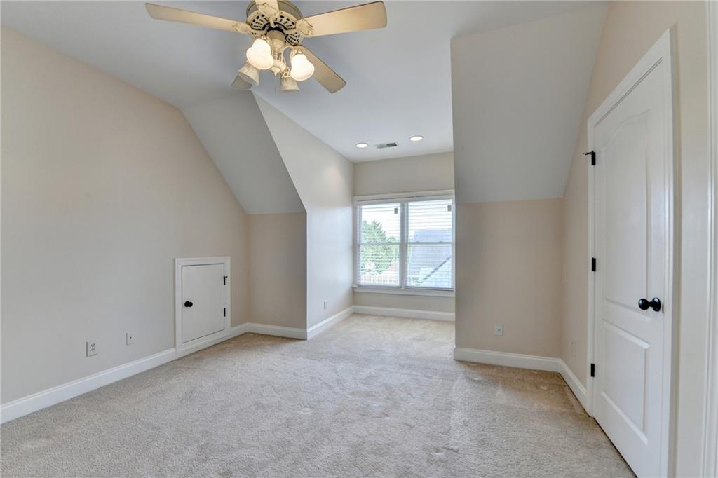 1054 Morgan Garner Drive, Lilburn, Georgia image 49
