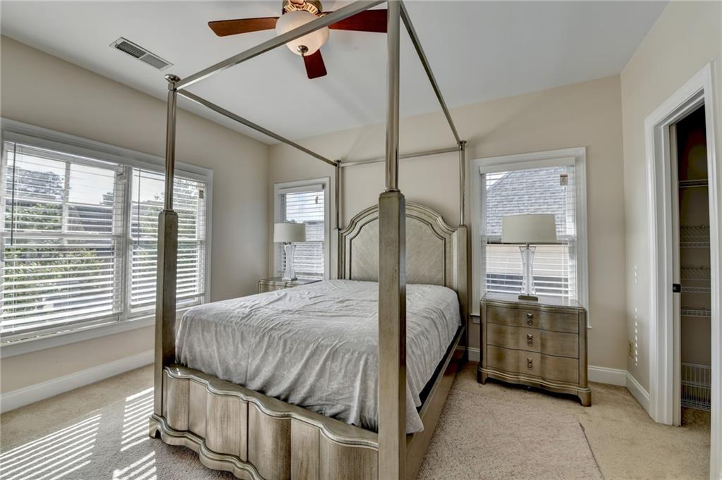 1054 Morgan Garner Drive, Lilburn, Georgia image 44