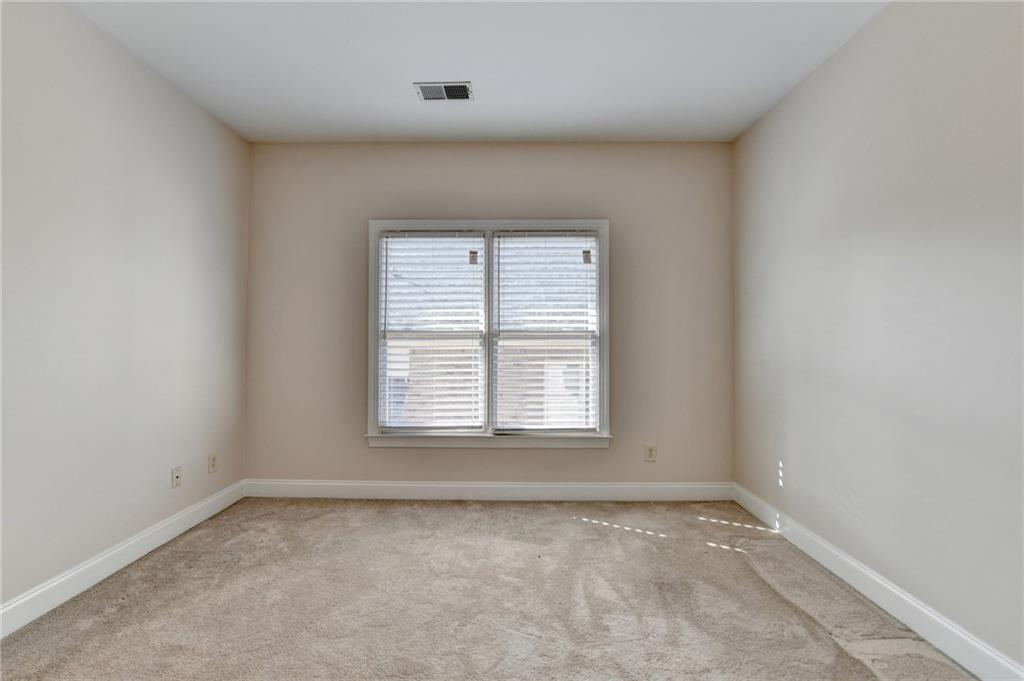 1054 Morgan Garner Drive, Lilburn, Georgia image 46