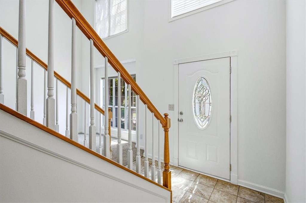 640 Suwanee Lakes Circle