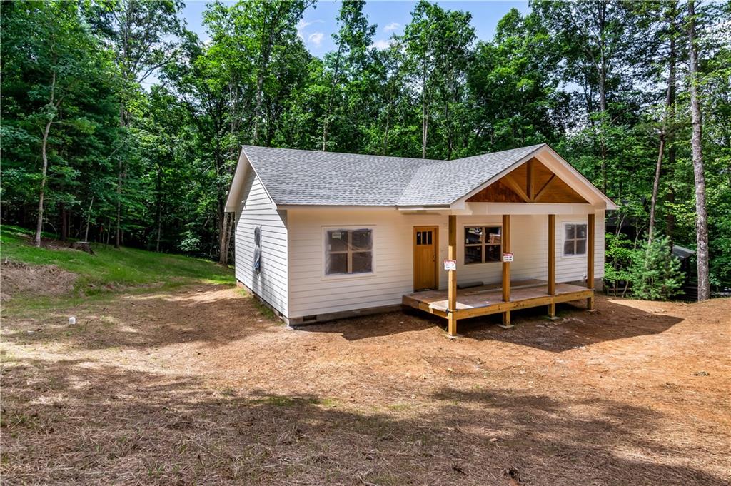 209 Pinecrest Court