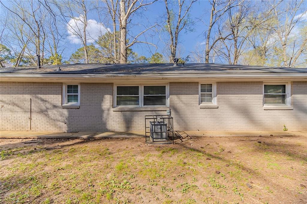 3475 Glensford Drive, Decatur, Georgia image 24