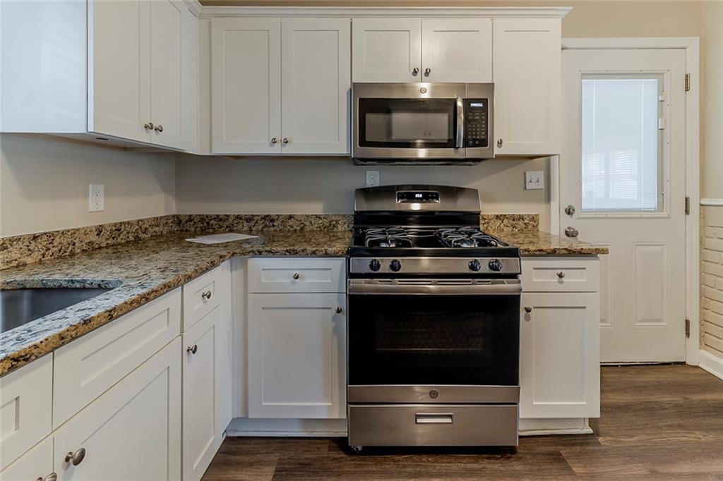 3475 Glensford Drive, Decatur, Georgia image 4