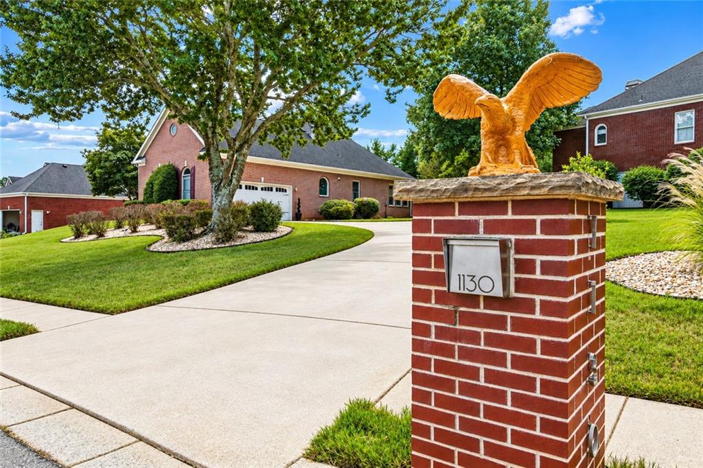 1130 Lewis Ridge Circle