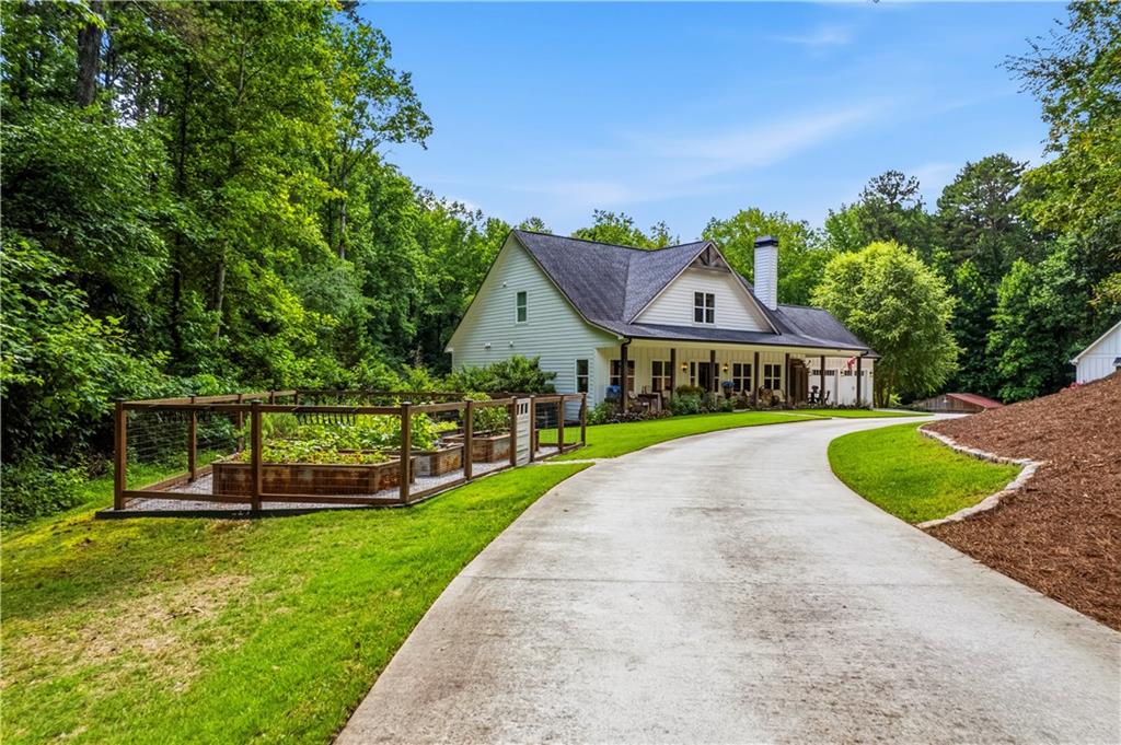 1047 Brooks Rackley Road