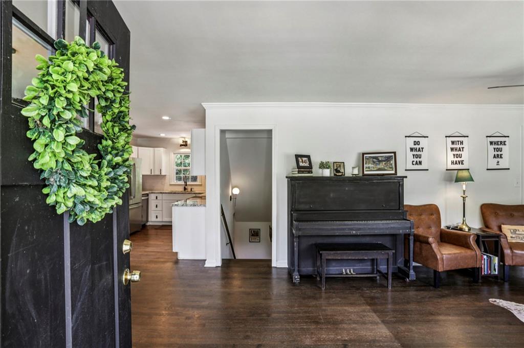 156 Diane Drive SE