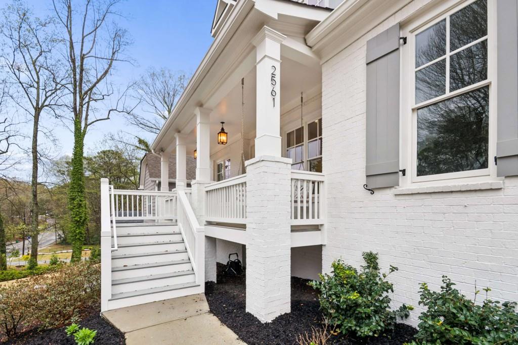 2561 Thompson Road NE