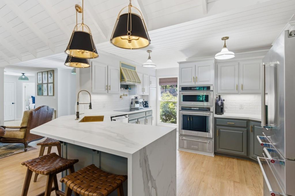 6422 Old Shadburn Ferry Road