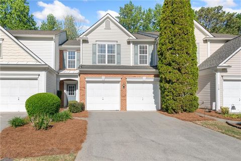 Townhouse For Sale - 120 Regent Place<br/> Woodstock, GA 30188