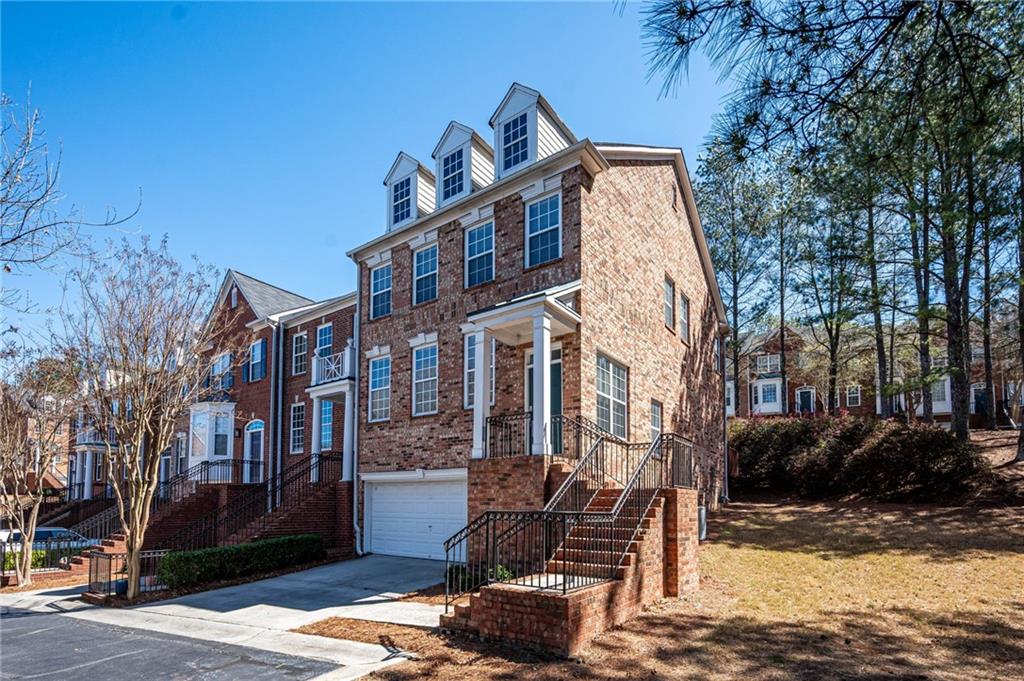 402 Iona Abbey Court, Smyrna, Georgia image 3