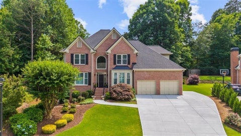 Homes For Sale - 5350 Edgerton Drive<br/> Peachtree Corners, GA 30092