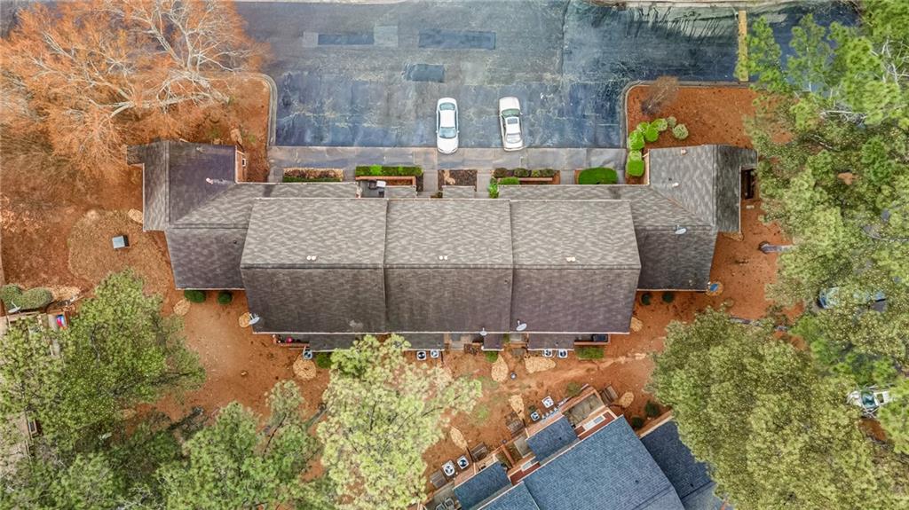 COUNTRY PLACE - Residential Lease