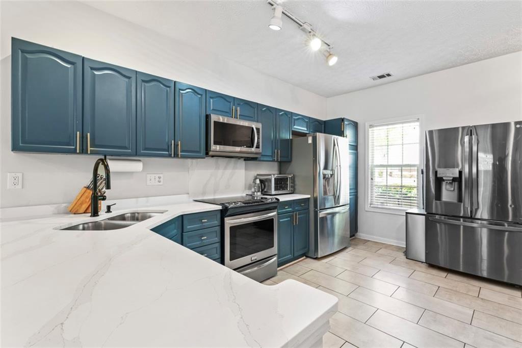 Sugarloaf - Residential