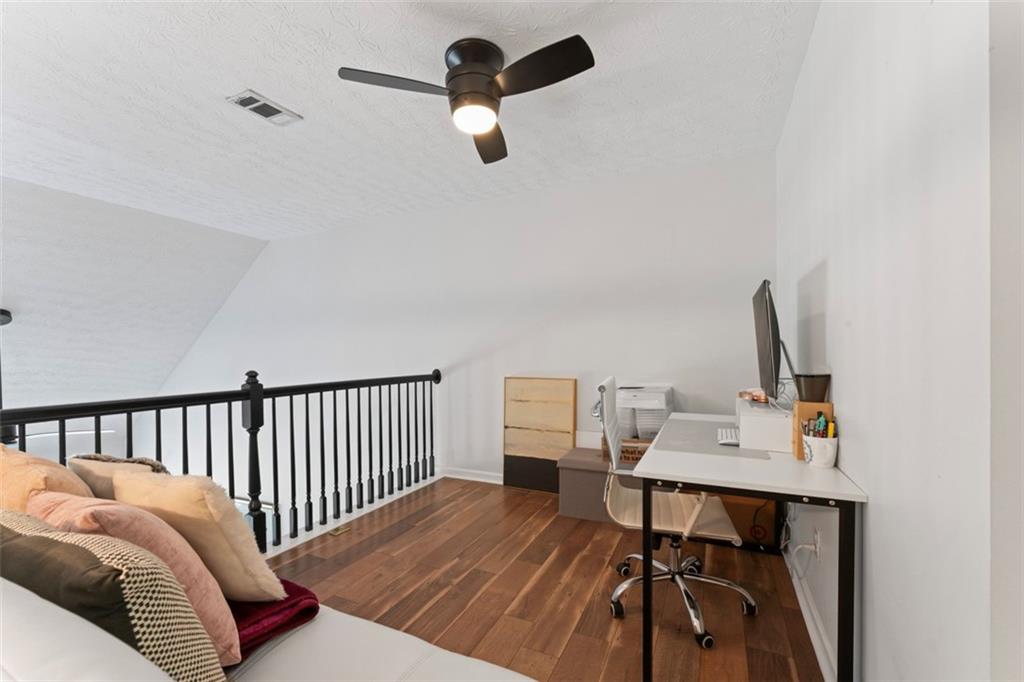 Sugarloaf - Residential