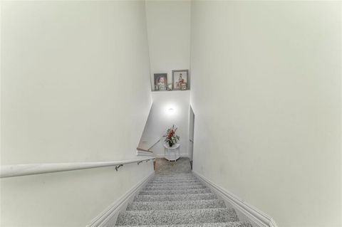 listing image 77