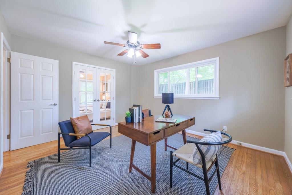 2279 Parkview Circle, College Park, Georgia image 23