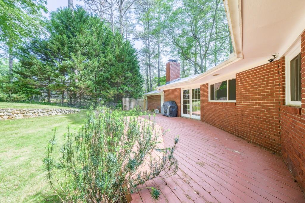 2279 Parkview Circle, College Park, Georgia image 31