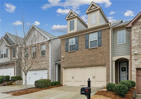 Townhouse For Sale - 6595 Story Circle<br/> Norcross, GA 30093