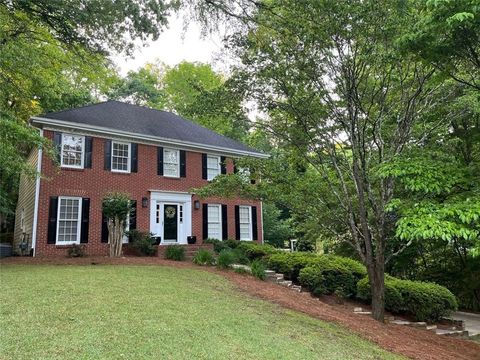 1582 E BANK Drive Marietta GA 30068